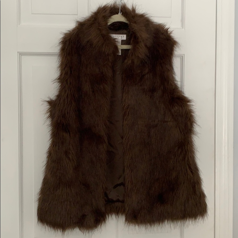 Faux fur vest